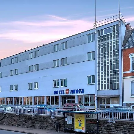 Imota Hotel 3*